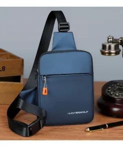 Alternative view of Mochila Pechera Cruzada Hunterwolf Bandolera 1993